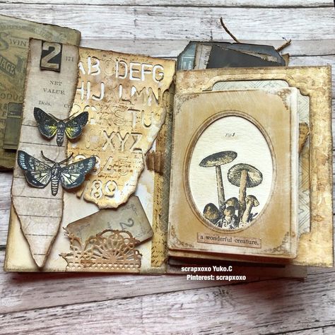 Grimoire Junk Journal, Mini Junk Journals, Junk Journal Ideas Inspiration, Lace Junk Journal, Stamp Book, Book Scrapbook, Art Therapy Projects, Art Journal Cover, Bookmaking