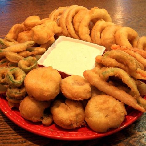 Deep Fried Vegetables Deep Fried Vegetables, Deep Fried Mushrooms, Deep Fryer Recipes, Fried Veggies, Deep Fried Recipes, Veggie Fries, Deep Fried Food, Batter Recipe, Fried Vegetables