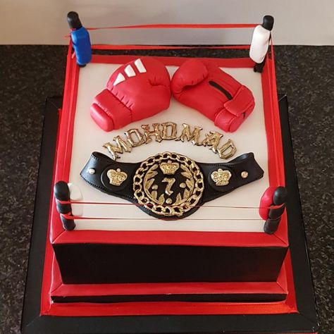 Boxing ring cake by The Custom Piece of Cake Diy Boxing Ring Party, Boxing Party Ideas, Mma Birthday Cake, Boxing Ring Cake Ideas, Kick Boxing Cake Ideas, Boxing Cake Ideas, Boxing Ring Cake, Boxing Gloves Cake Birthdays, Boxing Gloves Cake