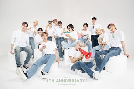 세븐틴(SEVENTEEN) on Twitter: "HAPPY SEVENTEEN’s DAY! ▶ https://t.co/eTAU6zdsRn #HAPPY_SVT_DAY #SVT_6th_Anniversary #6Years_with_CARAT… " Won Woo, Dino Seventeen, Facing The Sun, Seventeen Debut, 6th Anniversary, Seventeen Album, Seventeen Wallpapers, Pledis 17, Anniversary Photos