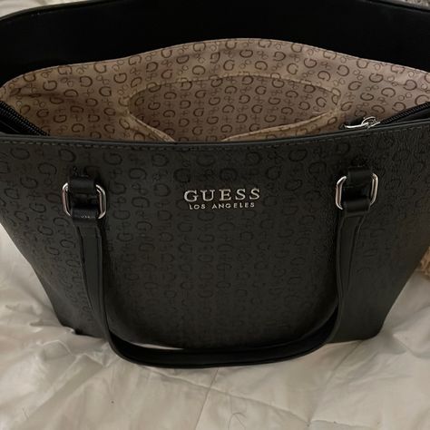 Guess Purse Never Used Pink Coach Purses, Bags Guess, Guess Shoulder Bag, Guess Handbag, Guess Bag, Guess Purse, Cinch Bag, Beige Handbags, Guess Purses