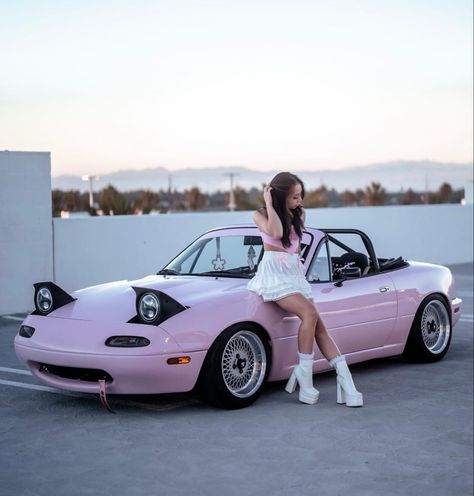 Miata Photoshoot, Cosplay Poses, Saiyan Prince, Car Shoot, Reference Ideas, Cool Tattoo Drawings, Mx5 Miata, Creative Photoshoot, Creative Photoshoot Ideas