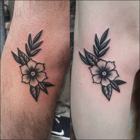 Trad Flower, Abstract Tattoo Ideas, Flower Tat, Traditional Tattoo Flowers, Traditional Flower, Cute Little Tattoos, Shoulder Tattoos For Women, B Tattoo, American Traditional Tattoo