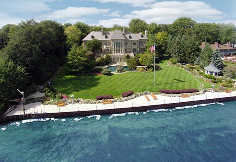 See inside Art Van founder's 28,000-sq-ft Metro Detroit mansion, headed for auction | MLive.com Grand Mansion, Real Estate Rentals, Inside Art, Mansion Designs, Lakeside Living, Grosse Pointe, Two Story Foyer, Van Home, Art Van