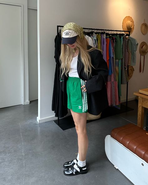 more bright colors for this summer😊 jacket @zara cap @pullandbear top @hm shorts @adidasoriginals bag @shopcider Adidas Shorts Outfit, Adidas Jacket Outfit, Basketball Shorts Outfit, Zara Cap, Adidas Shorts Women, Adidas Women Fashion, Fashion Content Creator, Fashion Content, 2024 Outfits