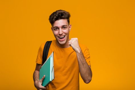 Young student man holding books celebrat... | Free Photo #Freepik #freephoto #book #man #student #science Mother Teresa Art, Book Man, Student Images, Education Poster Design, Student Photo, Computer Help, Happy Students, Green Screen Video Backgrounds, Education Poster