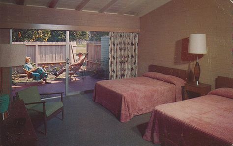 Stardust Motor Hotel - Anaheim, California California Postcard, Motel Room, Vintage Hotels, Hotel Motel, Retro Interior, Modern Hotel, Hotels Room, Bedroom Diy, Hotels And Resorts