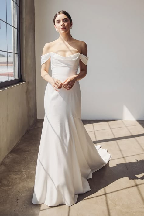 Bardot Wedding Dress, Jenny By Jenny Yoo, Jenny Yoo Bridal, Modern Dresses, Boda Mexicana, Dream Wedding Ideas Dresses, Jenny Yoo, Bridal Inspo, Wedding Mood