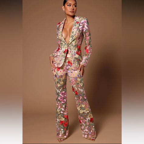 Fashion Nova Luxe Women’s Erin Embroidered Blazer Pants Suit Set Small New New With Tags, Never Been Worn. Blazer Size Small Pants Size X-Small Embroidered Collar Button Front Floral Suits Women, Womens Wedding Suit, Jacquard Suit, Women Suits Wedding, Embroidered Blazer, Embroidered Suit, Embroidered Collars, Pantsuits For Women, Pants Suit