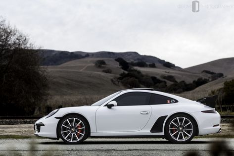 Car Side View, Red Cars, Car Side, Porsche Carrera, Short Films, Red Car, Sidecar, Car Photography, Tv Commercials