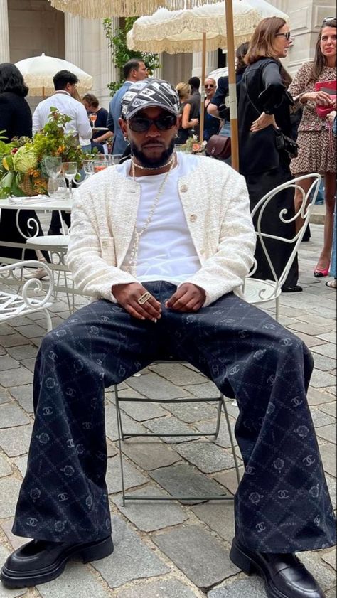 Kendrick Lamar Outfits, Baggy Pants Outfit Men, Ocean Clothes, Baggy Pants For Men, Style Baggy Pants, King Kendrick, K Dot, Street Style Outfits Casual, Masculine Fashion