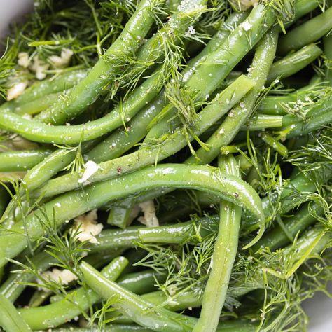 Dilled Green Beans, Dill Green Beans, Paleo Green Beans, Crockpot Green Beans, Pickled Green Beans, Garlic Green Beans, String Bean, Cold Dishes, Drying Dill