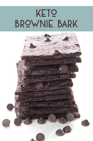 Brownie Bark, Galletas Keto, Brownie Brittle, Chocolate Chip Brownies, Thm Desserts, Cookies Brownies, Keto Friendly Desserts, Keto Brownies, Low Carb Cookies