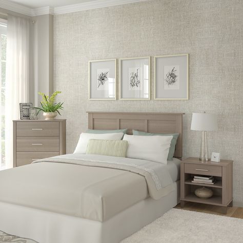 Oliver & James Elizabeth Ash Grey Headboard, Dresser, and Nightstand (Headboard, Chest of Drawers and Nightstand) Stanley Furniture Bedroom, Dresser And Nightstand, Beautiful Bedrooms Master, Grey Headboard, Queen Size Headboard, Bedroom Master, Dresser Sets, Grey Bedroom, Kids Bedroom Sets