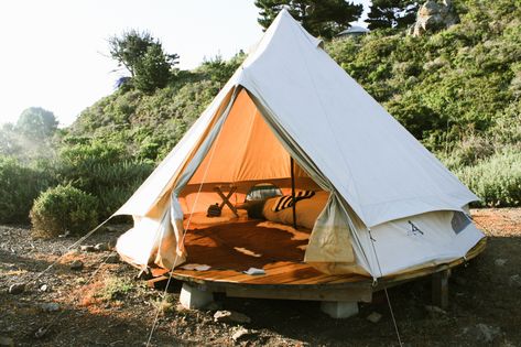 Bell Tent Camping, Tent Platform, Boho Tent, Bell Tents, Tent Living, Shade Tent, 3 Year Anniversary, Camping Inspiration, Eco Resort