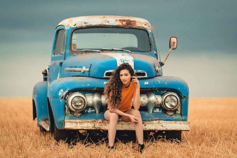 God Blessed me as I waited! Truck Senior Pictures, Old Truck Photography, 1968 Chevy Truck, 1956 Ford Truck, Wallpaper Women, Car Poses, Old Truck, Photographer Pictures, Classic Cars Trucks Hot Rods