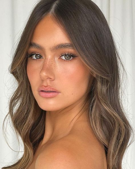 Latte Makeup, Bronze Makeup Look, Sunkissed Makeup, Ball Makeup, Wedding Hairstyles And Makeup, Natural Prom Makeup, Brunette Makeup, Tanned Makeup, Bridesmaid Hair Makeup