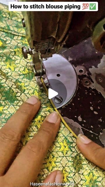 How To Stitch Blouse, Piping Blouse, Sewing Collars, How To Stitch, Viral Post, Fashion World, Blouse Design, Piping, Viral Videos