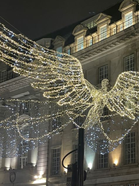 Oxford Street Christmas light Oxford Street Lights, Oxford Street Christmas, London Christmas Lights, Night Christmas, London Christmas, Street Lights, Oxford Street, Christmas Light, Christmas Lights