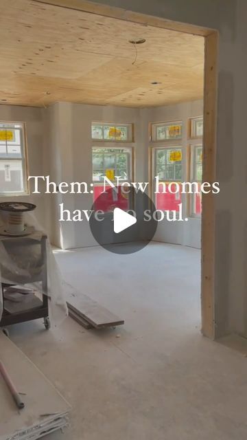 61K views · 2.1K likes | Lauren Syrowik on Instagram: "Are you building new or renovating or have a Tuscan home built in 1999? Let’s breathe new life, and give that home the love it deserves! Character isn’t just for old homes! Follow along, and I will give you the tips and inspo to create something enduring! Thank you @av.home for the inspo! I feel this so deep! ❤️ #custombuild #interiordesign #interiors #housebeautiful #traditionalhome #newbuild #homedesigns #homedecor #millwork" New Homes That Look Old, Lauren Syrowik, Tuscan Home, Old Houses Renovation, Old Homes, So Deep, Tuscan House, Create Something, New Builds