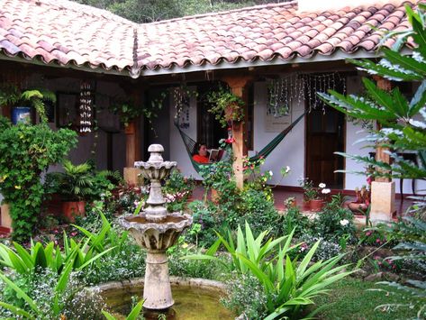 Colombia: Villa de Leyva | Nick relaxing in the idyllic cour… | Flickr Colombia Houses, Colombian House, Hacienda Style Homes, Hacienda Style, Earth Homes, Central America, Dream Big, Beautiful Design, Favorite Places