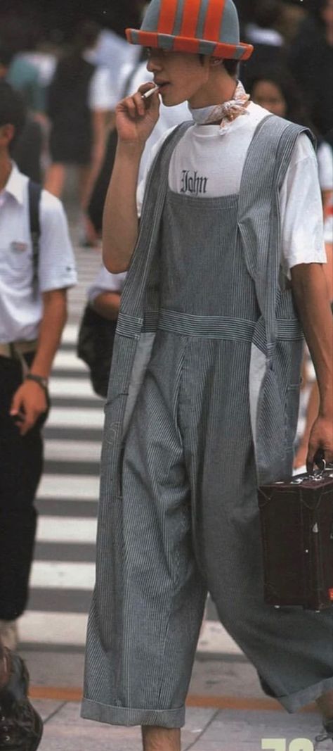 90’s Japanese fashion inspo has been mu obsession as of recent. 🎏 Japan Fashion, Japanese Fashion, Maternity Clothes, Parachute Pants, Old School, Style Me, Fashion Inspo, Shirt Dress, Japan