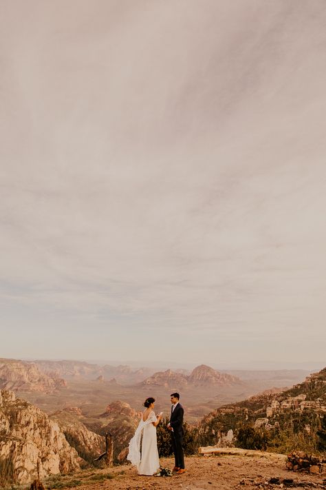 Sedona, secret elopement, offroad elopement, off road wedding, off road wedding Sedona, wedding vehicles Sedona, elopement, off roading elopement, offroading elopement, off road ceremony ,off road wedding photography ,Sedona secret elopement photographer Wedding Vehicles, Secret Elopement, Rent Wedding Dress, Sedona Elopement, Sedona Wedding, Offbeat Bride, National Park Wedding, Elopement Photos, Off Road Vehicle