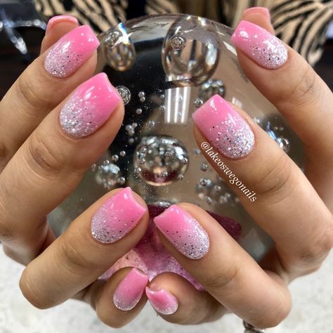 Spring Pink Nails Art Designs, Dip Powder French Manicure Designs, Ombre Nails For Valentines Day, Pink And Glitter Ombre Nails, Vegas Nails Pink, Pink Summer Dip Nails, Pink Glitter Manicure, Vacation Nails Sparkle, Pink Ombre Valentines Nails