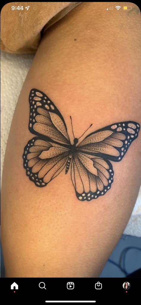 Butterfly Thigh Tattoo, Realistic Butterfly Tattoo, Butterfly Tattoos On Arm, Butterfly Tattoos For Women, Elbow Tattoos, Leg Tattoos Women, Butterfly Tattoo Designs, Knee Tattoo, Cute Tattoos For Women