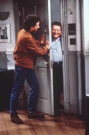 "Hello, Newman" Seinfeld Episodes, Jerry Seinfeld, Tv Land, Great Tv Shows, Seinfeld, Top Gear, Me Tv, Classic Tv, Alter Ego