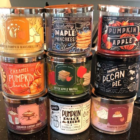 Bath & Body Works Just Released Another Batch of Fall Candles That Are Inspired by Bakery Scents Apple Pie Candle, Bath And Body Works Candles, Candles Aesthetic, Maple Pumpkin, Bath N Body Works, Pumpkin Scent, Autumn Candle, Bath Body Works Candles, Apple Candles