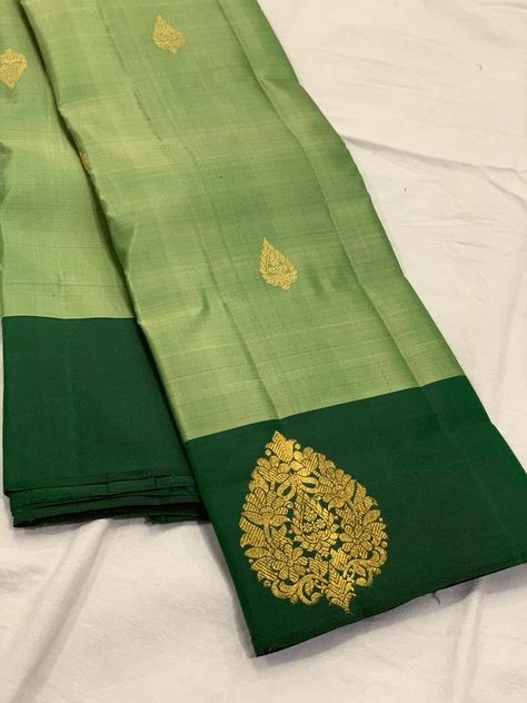 Simple Green Blouse Designs For Saree Silk, Green Colour Saree Contrast Blouse, Saree Color Combinations, Green Blouse Designs, Lehenga Saree Design, Cotton Saree Blouse, New Saree Designs, New Saree Blouse Designs, Traditional Silk Saree