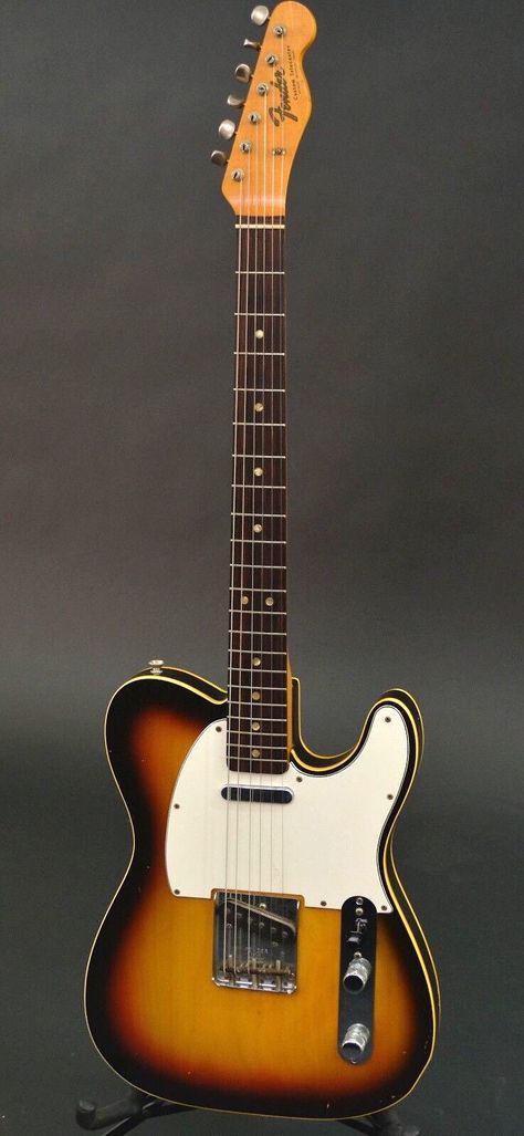 1967 Fender Telecaster Custom Fender Telecaster Deluxe, Telecaster Bass, Telecaster Deluxe, Electric Guitar Kits, Telecaster Custom, Fender Japan, Fender Electric Guitar, Telecaster Guitar, Custom Electric Guitars