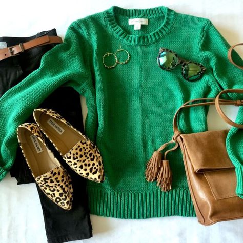 Leopard Shoes Outfit, Mode Tips, Foto Tips, Print Shoes, Thanksgiving Outfit, Ținută Casual, Casual Work Outfits, Looks Chic, Green Sweater