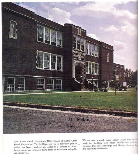 Hagerstown, Indiana. The old high school building. Old School Building, Aesthetic Highschool Building, American High School Exterior, Vintage School Building, Old School Building Aesthetic, High School Architecture, Old High School Building, Hanover College Indiana, Private High School