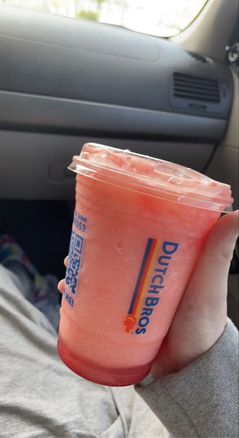 Drinks From Dutch Bros, Dutch Bros Drinks Recipes, Blended Lemonade, Dutch Drinks, Dutch Bros Menu, Horchata Drink, Dutch Bros Secret Menu, Dutch Brothers, Red Bull Drinks