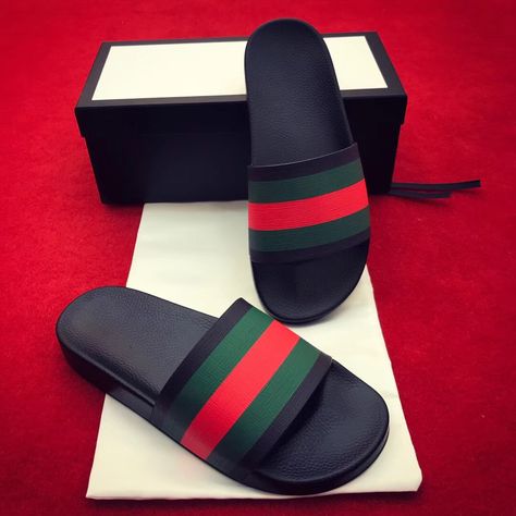 Gucci Palm Slippers For Men, Summer Casual Slippers, Gucci Mens Sandals, Gucci Slipper, Fluffy Shoes, Women Slippers Fashion, Gucci Slides, White Nike Shoes, Gentleman Shoes