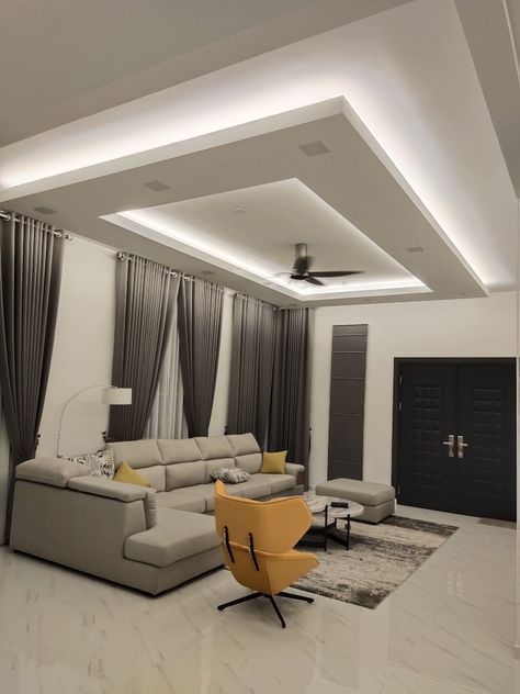 Fall Ceiling Design For Room, Sitting Room Gypsum Design, Best Gypsum Ceiling Designs, Pop Design For Sitting Room, Kitchen Fall Ceiling Designs, Living Room False Ceiling Design Modern, False Ceiling Drawing Room, Pop Ceiling Design Living Room, Gypsum Ceiling Design Living Rooms