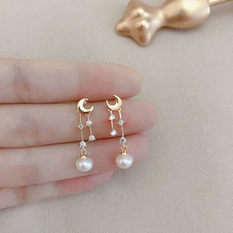 Dangle Pearl Earrings, Safe Journey, Feminine Power, Fresh Water Pearls, Gold Pearl Earrings, Gold Earrings Designs, Handmade Jewelry Gift, Jewelry Lookbook, Earrings Minimalist