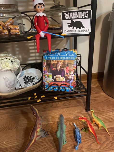 Elf On The Shelf Action Figures, Frosted Flakes, Frosted Flakes Cereal, Frosted Flakes Cereal Box, The Elf, Cereal Box, Dinosaurs, Elf On The Shelf, Cereal