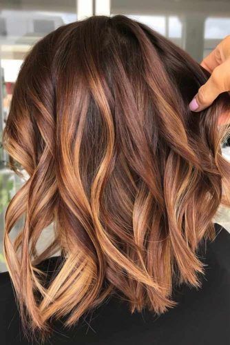 Auburn Hair Color Ideas And#8211; Light, Medium Andamp; Dark Auburn Hair Styles ★ Auburn Hair Color Ideas, Auburn Hair Color, Dark Auburn Hair, Auburn Balayage, Brown Ombre Hair, Hair Color Caramel, Caramel Hair, Hair Color Light Brown, Hair Color Auburn