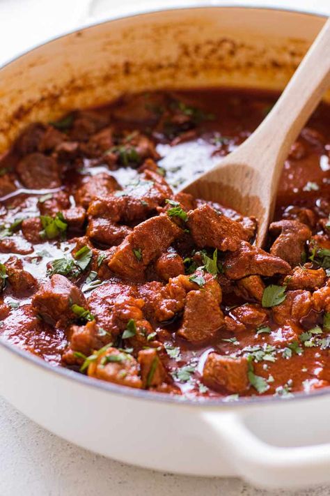 Chile Colorado is a delicious pork chile that has a velvety sauce and tender pork shoulder #chile #chili #pork #chilepeppers #cooking #dinner #recipes #comfortfood Chili Colorado Recipe, Mexican Pork Recipes, Chili Colorado, Chile Colorado, Colorado Food, Pork Chili, Mexican Pork, Telluride Colorado, Estes Park Colorado