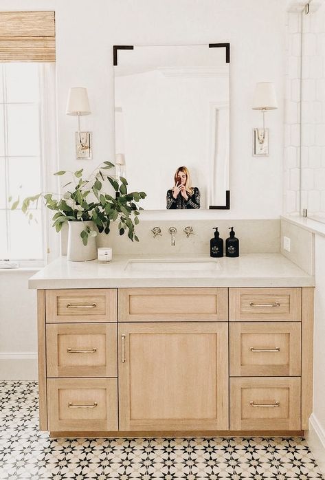 Mcgee Bathroom, Studio Mcgee Bathroom, Natural Bathroom, Pretty Bathrooms, Bad Inspiration, Studio Mcgee, Natural Home Decor, Cool Ideas, Bath Remodel