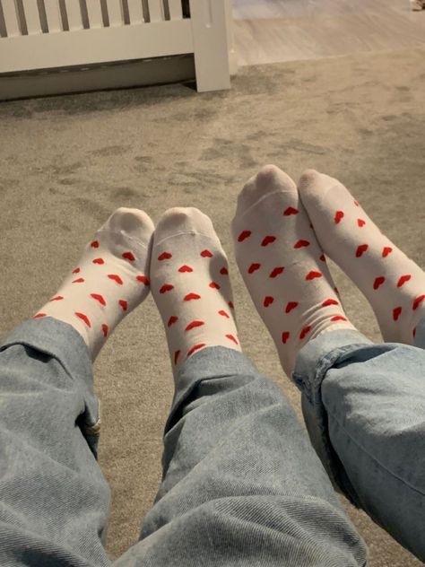 Couple Socks Aesthetic, Brandy Melville Heart Socks, Red Heart Socks, Sock Ideas, Brandy Melville Aesthetic, Socks Aesthetic, You Are My Moon, Matching Friend, Heart Socks