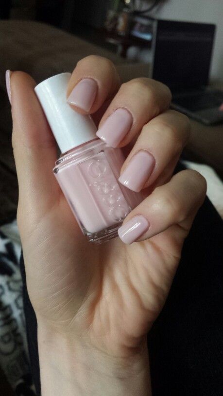 Essie Tying the Knottie Essie Tying The Knot, Essie Toned Down, Essie For The Twill Of It, Pink Essie, Pink Nail Polish Essie, Essie Nail Polish Light Pink, Essie Pink Nail Polish, Essie Nail Polish Colors, Essie Nail Polish