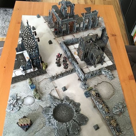 Sword of Templar on Instagram: “My first #killteam table. #warhammer40k #wargaming #wargames #wargameterrain #warhammerterrain #40k” Warhammer Table, Warhammer Tabletop, Wargaming Table, Warhammer Terrain, Diy Miniatures, Game Terrain, Play Table, Warhammer 40k, Battlefield