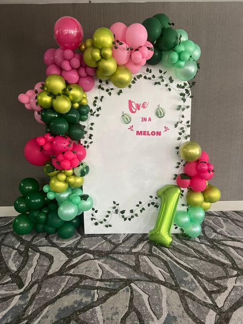 One in a melon garland with arch backdrop. First birthday. Baby shower. Custom backdrop Backdrop First Birthday, Arch Backdrop, One In A Melon, Back Drop, Custom Backdrop, First Birthday, Melon, First Birthdays, Arch