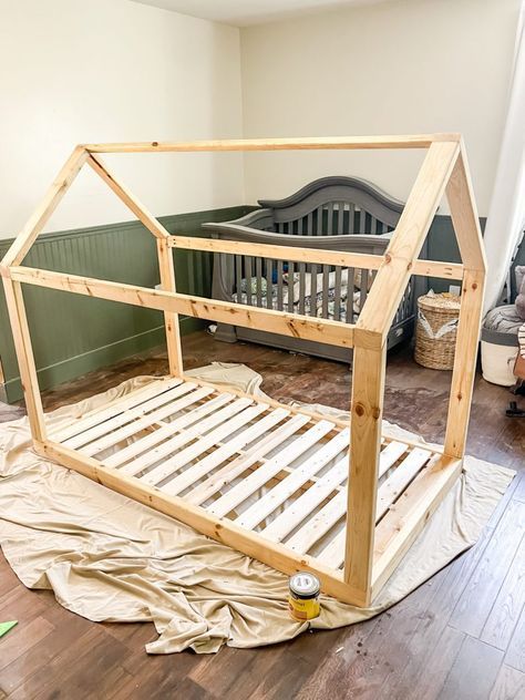 Covered Bed Ideas, Diy House Frame Floor Bed, Montessori Bedroom Floor Bed, Montessori Floor Bed Twin, Floor Bed Bumpers Diy, Toddler Montessori Bed Plans, Montessori Bed Measurements, Diy House Floor Bed, Twin Bed Floor Frame