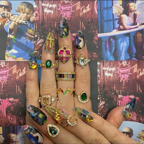 Romeo And Juliet Nails, Swaggy Nails, Graffiti Top, Aquarium Nails, Uñas Aesthetic, Romeo Juliet, Doll Eyes, How To Measure, Nail Sizes