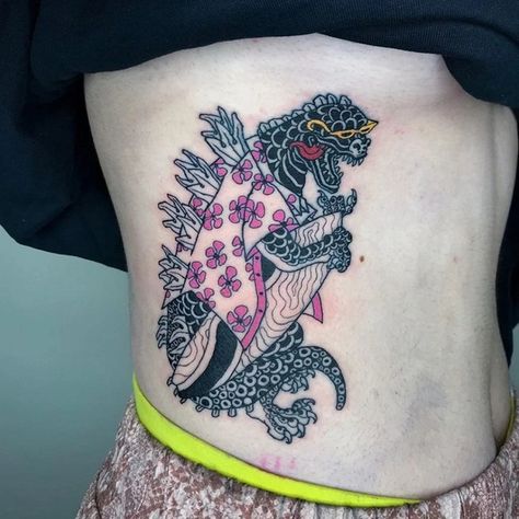 Traditional Godzilla Tattoo, Godzilla Tattoo, Water Lily Tattoos, King Tattoos, Landscape Tattoo, Tattoo Traditional, Gaming Tattoo, Unique Tattoo Designs, Line Art Tattoos